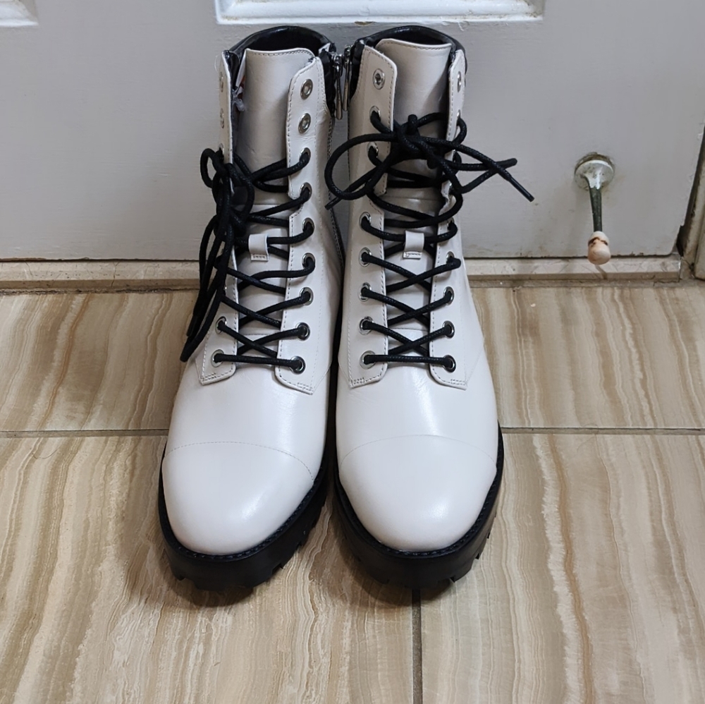 Michael Kors Bastian Lace-up White Combat Boots - Picture 11 of 12